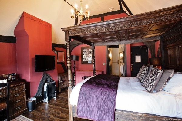 Hotel White Swan